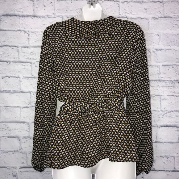 MAX STUDIO Ruffled Square Print Blouse - Picture 2 of 9